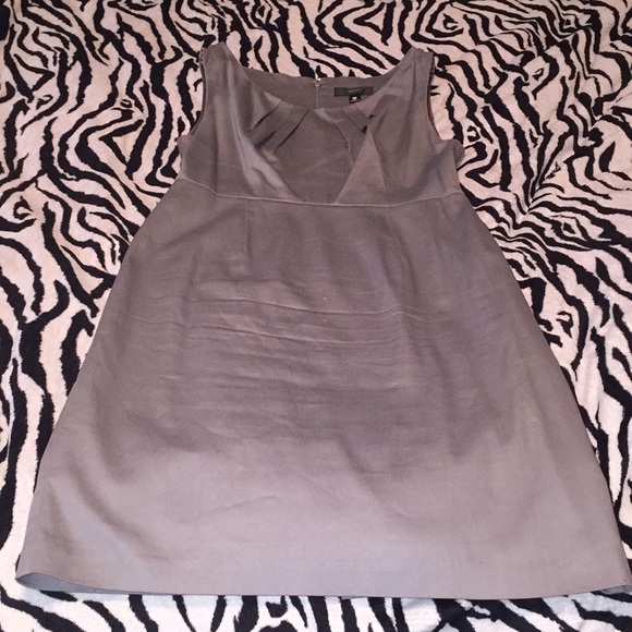 Dress 💁🏾♀️ - Picture 1 of 2